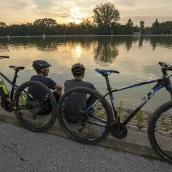 R-raymon R Raymon UrbanRay 3.0 -Fahrräder Verkäufe rraymon urbanray 3.0 urban bike 2020 03